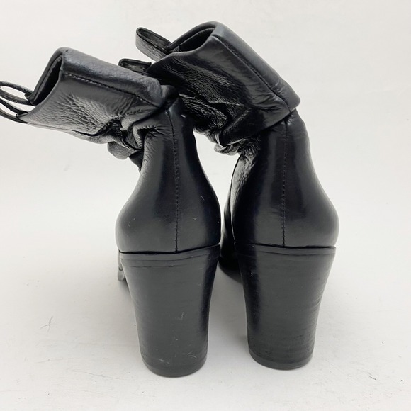 Circa Joan David Kirstin Black Leather Slouchy Heel Western Ankle Boots Women 7M - Picture 5 of 8